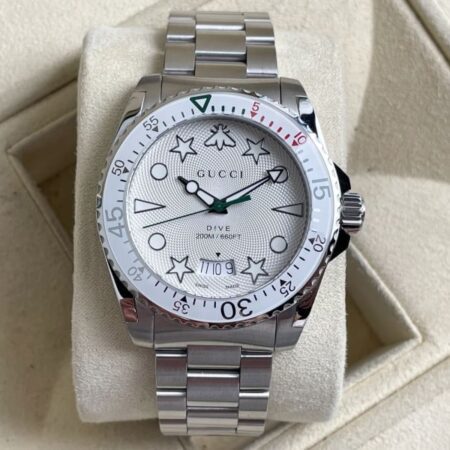 ขายนาฬิกา Gucci Dive YA136336